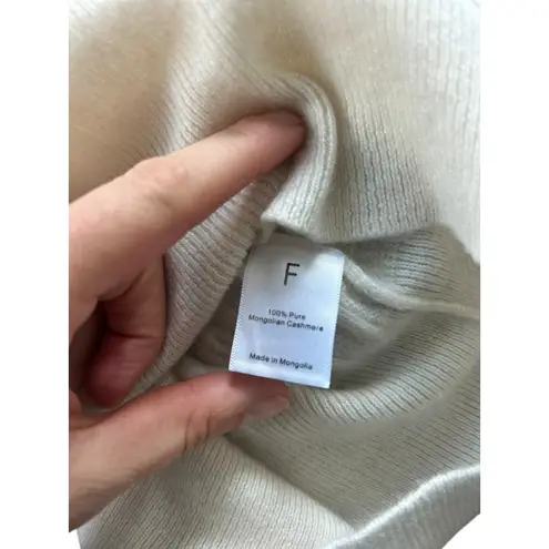 Khan Bogd Mongolian Cashmere Cable Knit Puff Sleeve Sweater Cream Ivory Size S White