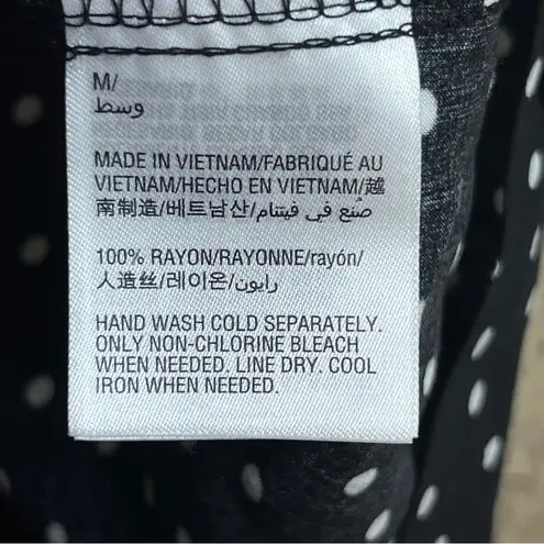 Maison Jules Medium Button Front Short Sleeve Black Top with White Polka…