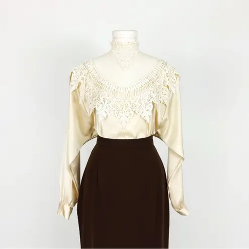 Vintage 90’s Sheer Satin Blouse with Lace in Cream | Size M Size M