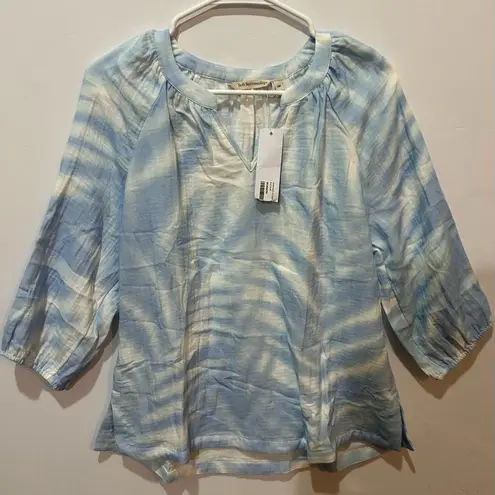 Soft Surroundings  Blaine Gauze Pullover Blue Palms Light Blue Blouse