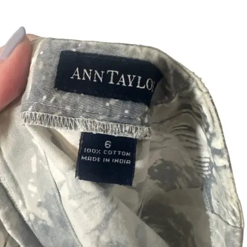 Ann Taylor  Gray & White Floral 100% Cotton Short Fitted Pencil Skirt Women Sz 6