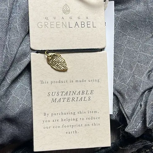 Eco Friendly Scarf + bracelet Gray