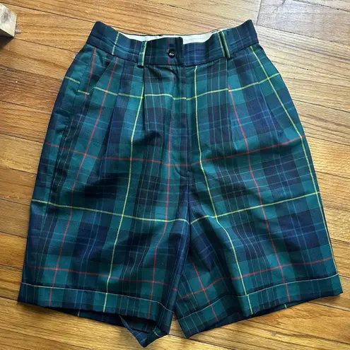 Folkner Green Plaid Pleated Cuffed Shorts – Classic Style Size 27
