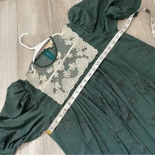 Vintage Cottagecore Dress lace bib floral jacquard midi womens Green (small) 70s