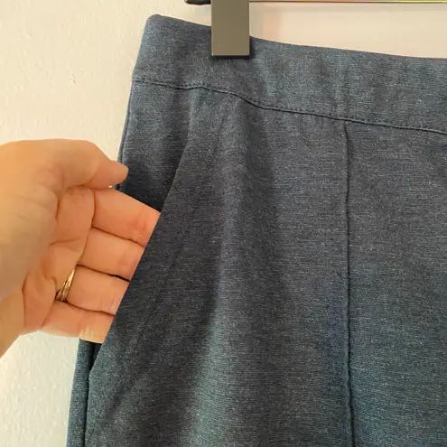 St. John Navy Blue Heathered Pintuck Stretchy Straight Leg Pants Women's size 12