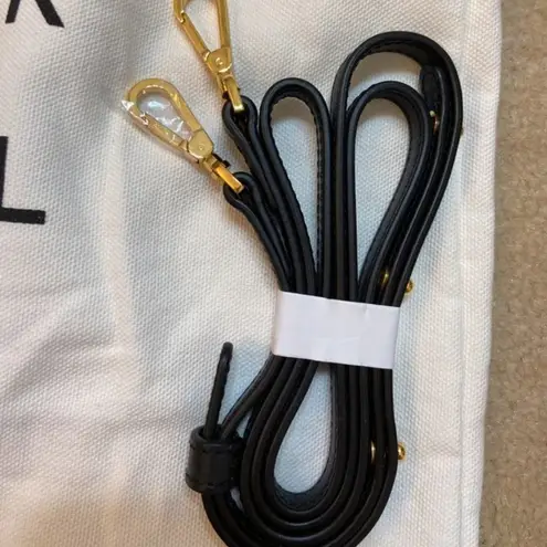 Mansur Gavriel circle bag. small