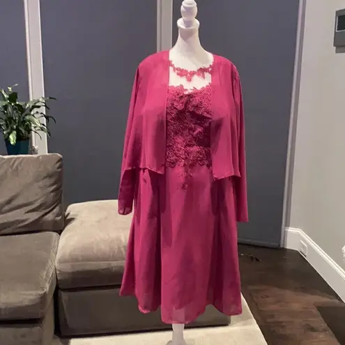 Women’s Lace Appliqué Chiffon Dress with Jacket Size 22 **READ DESCRIPTION*