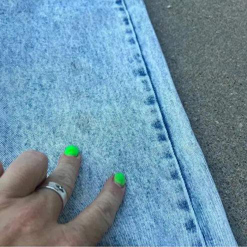 Jordache Vintage 80s acid wash metallic industrial detail high rise jeans