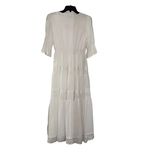 Chicwish ✨HP✨ Maxi Dress in White✨