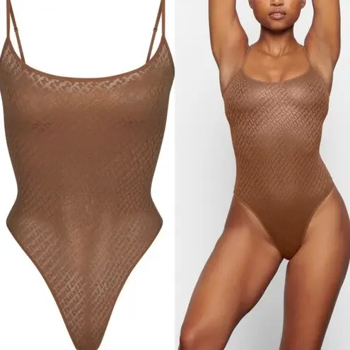 SKIMS Logo Brown Mesh Foil Cami Bodysuit / Size XS