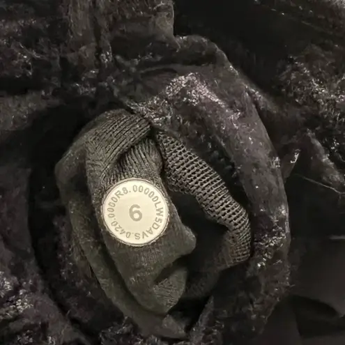 Lululemon  Wunder Lounge High-Rise Tight 28" Crushed Velvet Black Size 6 W5DAVS