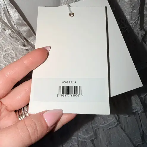 Mac Duggal NWT Embroidered Long Sleeve Ruffled Tiered Dress - Pearl - 8003