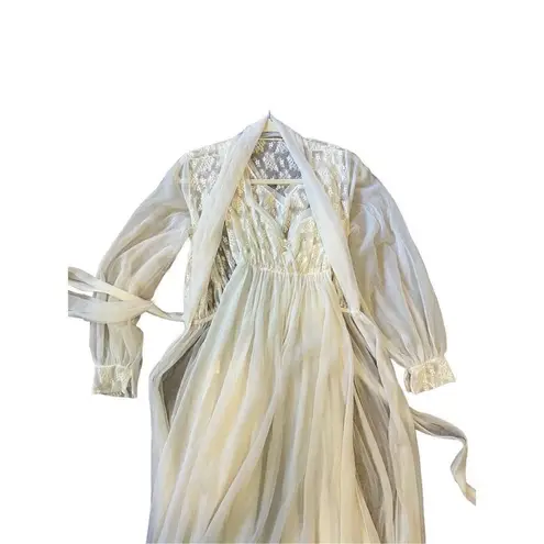 1950/1960 vintage bridal lingerie set