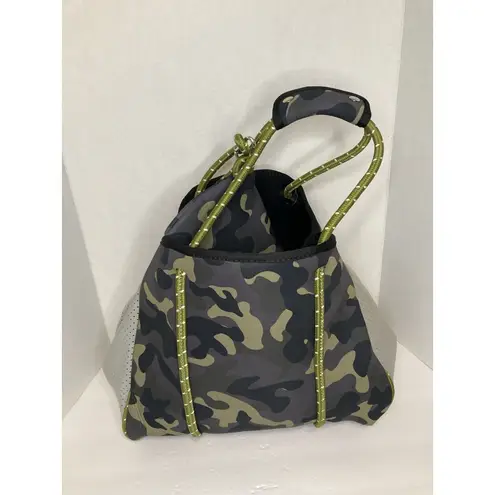 Camo Tote Neoprene Pink Orange Gym Bag Carryon Travel Overnight Satchel Green