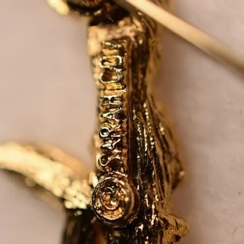 Sarah Coventry Vintage 60's Initial M Bamboo Branch Gold Tone Brooch Like New