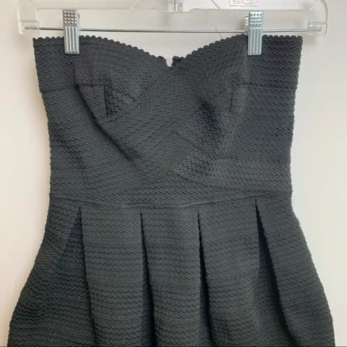 Sans Souci Black & White Strapless Mini Dress