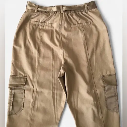 Heartloom NWT Women’s Tan Cargo Pants Cotton Blend with Adjustable Ankles Size L