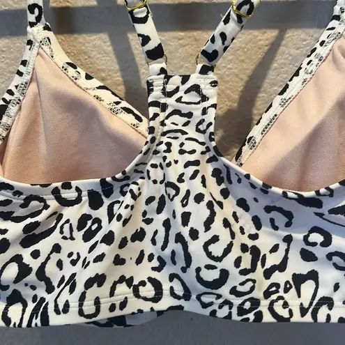 Kona Sol New Women’s Leopard Print Racer Back Twist front Bikini Top Size XS
