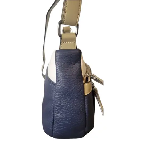 Giani Bernini Navy, Oatmeal and White Women's Crossbody Bag New With Tags