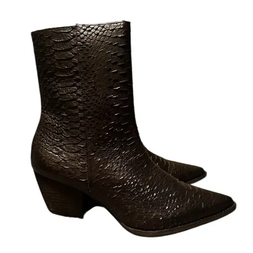 Matisse Caty Snake Pointed Toe Zippered Booties Womens Black 9.5(BROKEN ZIPPER)