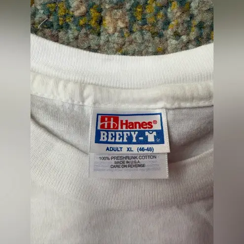 Handmade black cats rainbow appliqué t