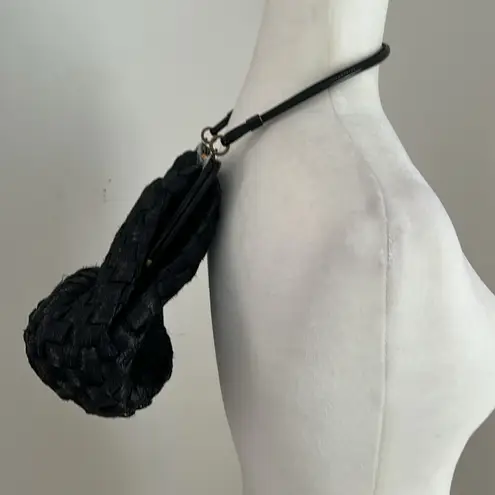 Vintage Black Woven Raffia Purse