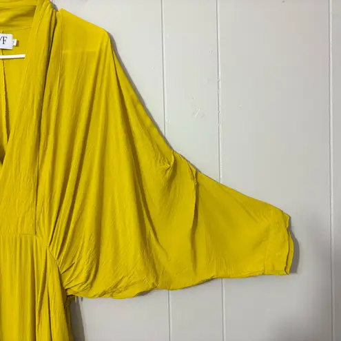 SWF Plunge Maxi Dress Citrus Chaos Yellow Size M Kimono Style, Chic Resortwear Size M