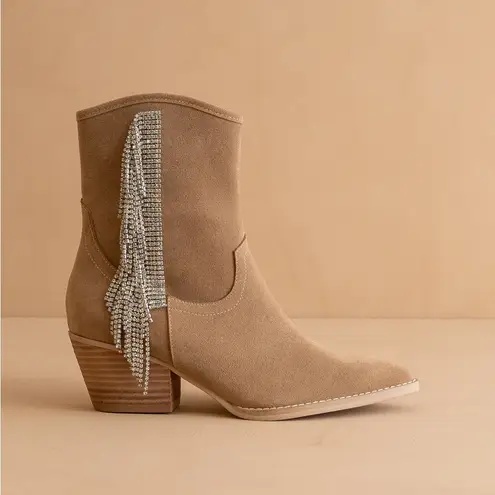 Oasis Society The Rowan Rhinestone Fringe Cowboy Boot Size 9 Tan