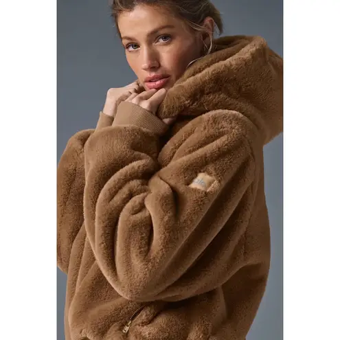 Alo Yoga Faux Fur Foxy Jacket Toasted Almond S