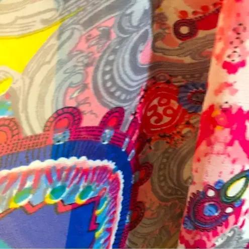 Shoreline GORGEOUS SHEER JEWLED LACE UP V ROUND TOP