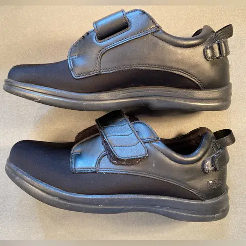 Apex Moore Balance Shoes MBS, Fall Risk, Slip resistant shoes, size 10 Medium Black