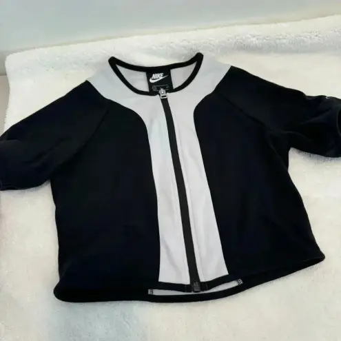 Nike  Women's Dri-Fit tight Fit Spandex set Shorts size S