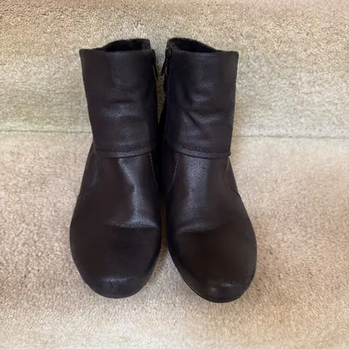 Bare Traps Sandee Black Leather Ankle Booties Buckle Zipper Women's Size 8.5M