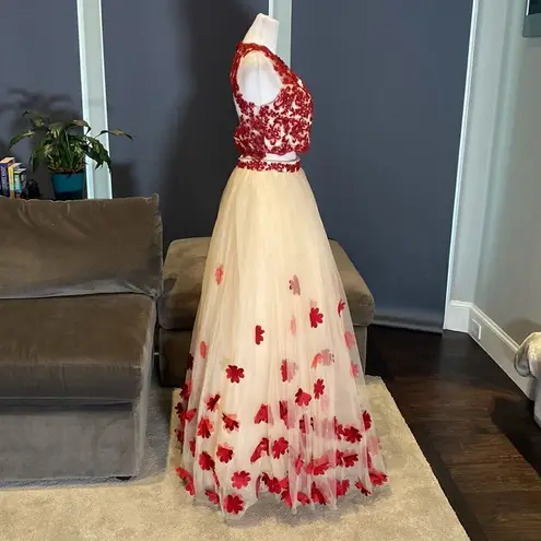 Women’s 2 Piece Prom Party Dress Halter Neck with Red Flower Detail Size 6