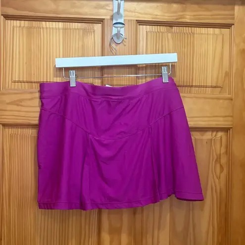 Nike  Dri-Fit Size XL Magenta Purple/Pink Tennis Athletic Skort.