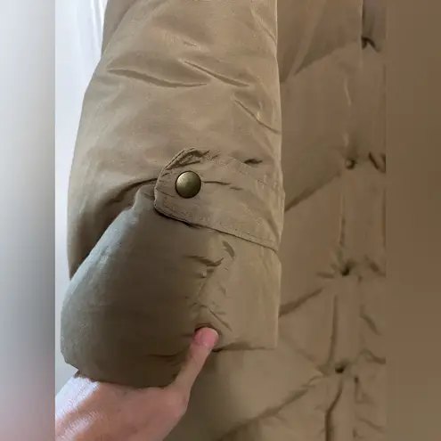 Immaculate Vintage Fairbrooke goose down puffer Prestigious Daytons Oval Room Tan Size L