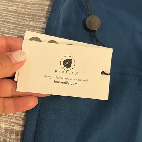 Perilla Gray Scrub Top Hospital Medical Nurse Doctor Size Small NWT #5092 Blue