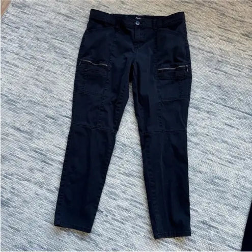 supplies Black Cargo Pants with Durable Fabric and Belt Loops Size 14