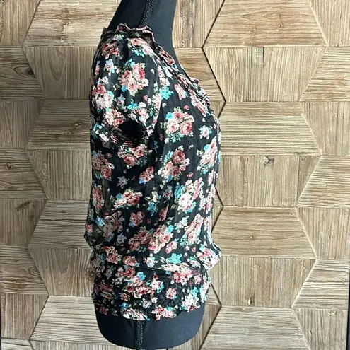 At Last Woman’s Black Floral Top Small Short Sleeve Sheer Boho Chic