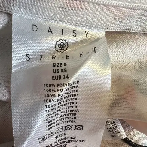 Daisy Street Large Floral Crop Size XS New