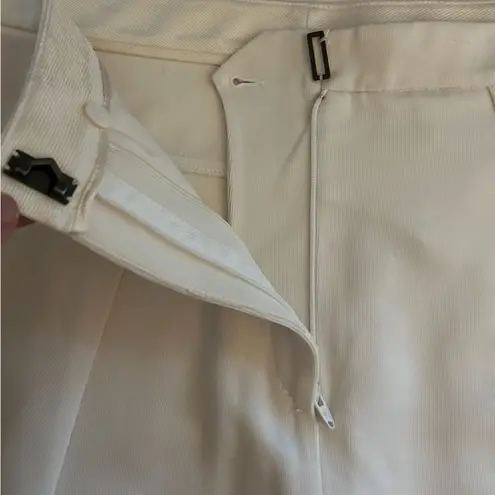 Giorgio Armani White Single Pleat Viscose Blend High Rise Pants Size 4 vintage
