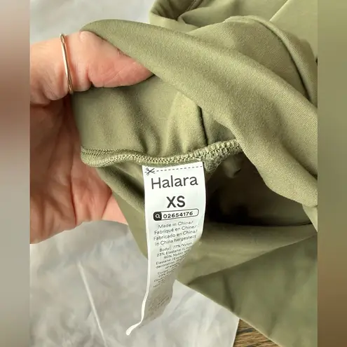 Halara SoftlyZero™ Plush Cut Out Cropped Yoga Tank Top Olive Green Size XS NWT