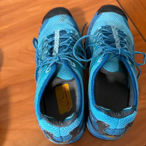 La Sportiva Women's Ultra Raptor Trail Running Hiking Shoes Malibu Blue 10