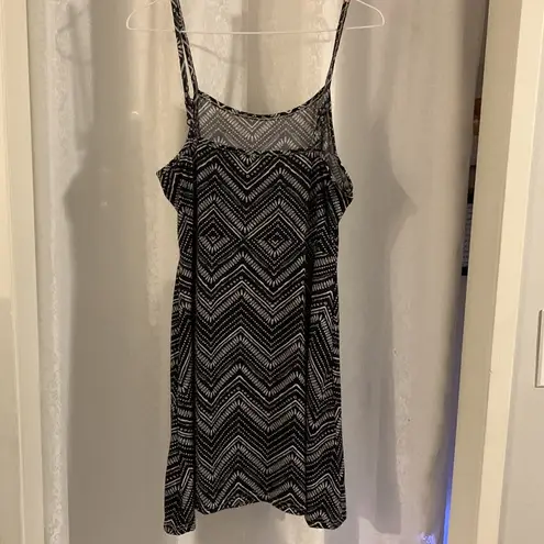 5 MINUTES MORE Dress Sz: L Size L