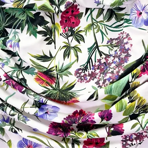 MiracleSuit Magicsuit Modern Romance Natalie One Piece Swimsuit White Size 14