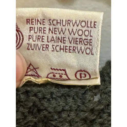 Astrifa Cardigan Sweater Size XL German Pure New Wool Solid Green Best Textured