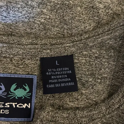 Charleston Threads Size L Heathered Gray Tee Size L - Image 10