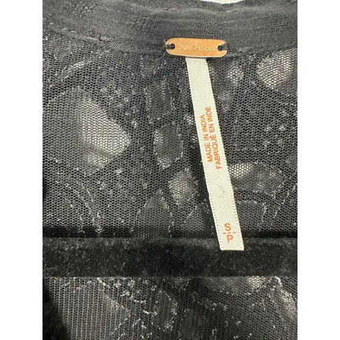 Free People  Canyon Rose Metallic Lace Long Sleeve Button Blouse Black Small