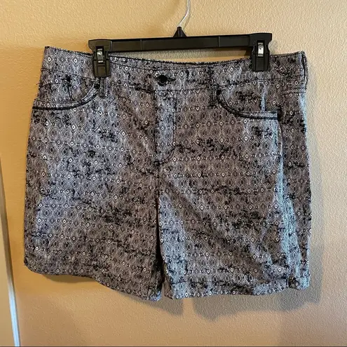 Bandolino Amy Shorts