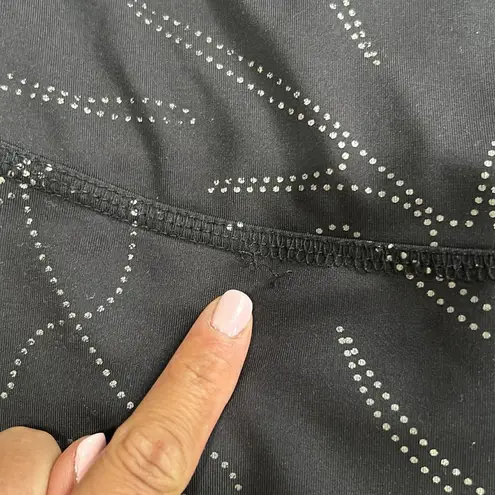 Beyond Yoga Limited Edition Flashback High-Rise
Midi Leggings in Monstera Leaf S